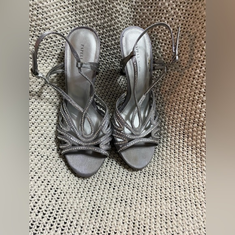 Papell‎ Studios Silver Heels, Size 7.5